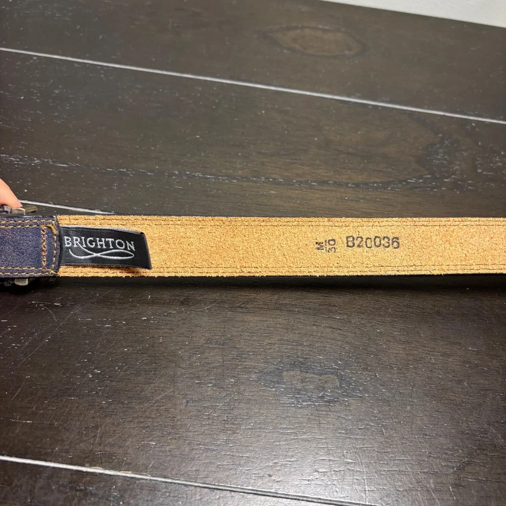 Brighton | Womens M 30 | Dark Gray Leather Western Belt Silver Engraved Buckle